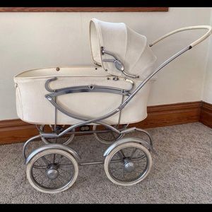Vintage Stroller and bassinet combo